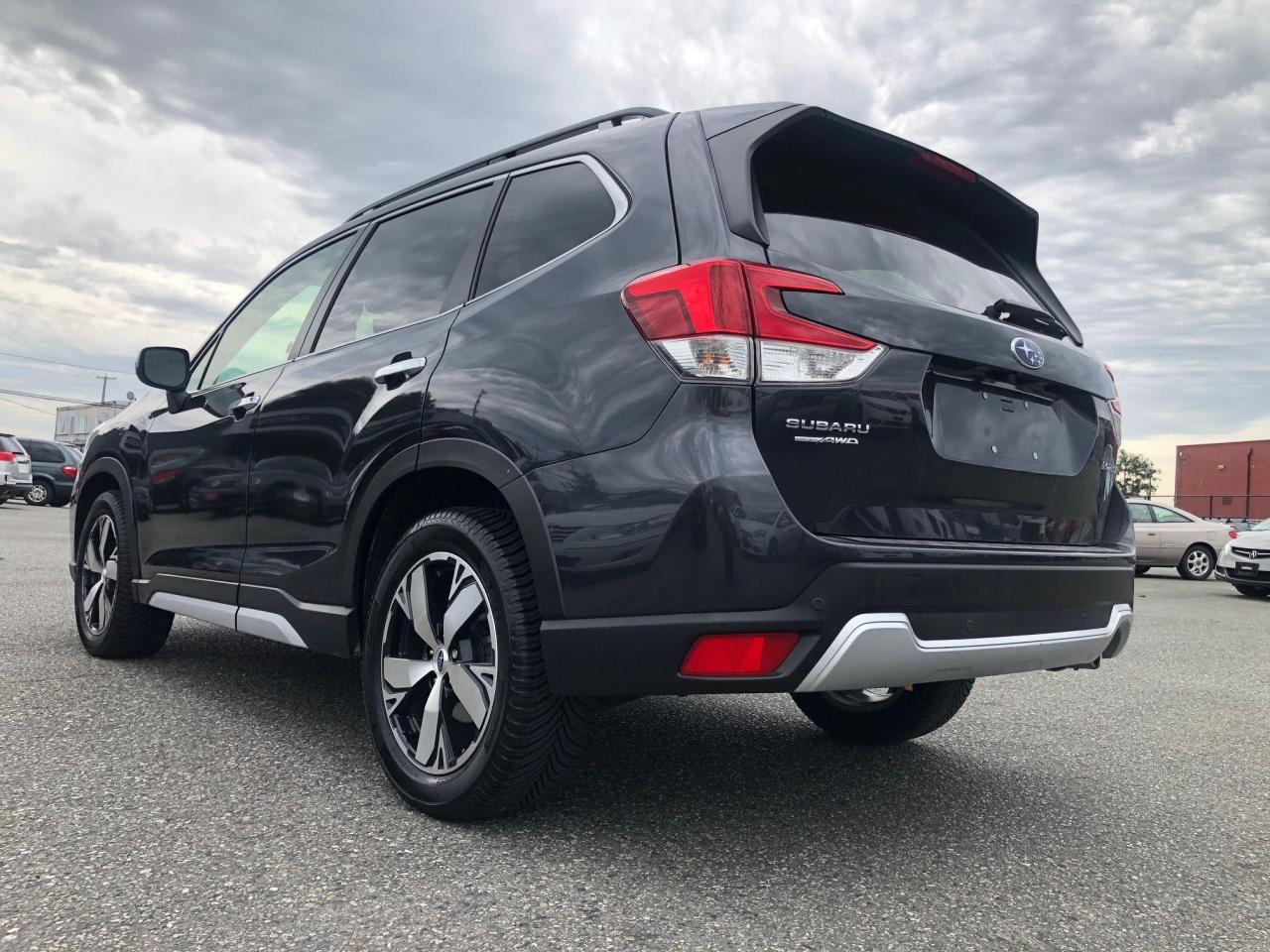 2019 Subaru Forester Premier - Photo #24