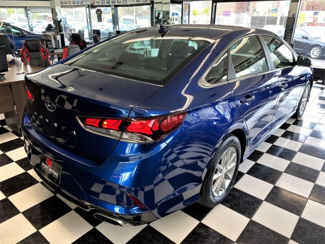 2019 Hyundai Sonata Essential+ApplePlay+Camera+BlindSpot+CLEAN CARFAX Photo4