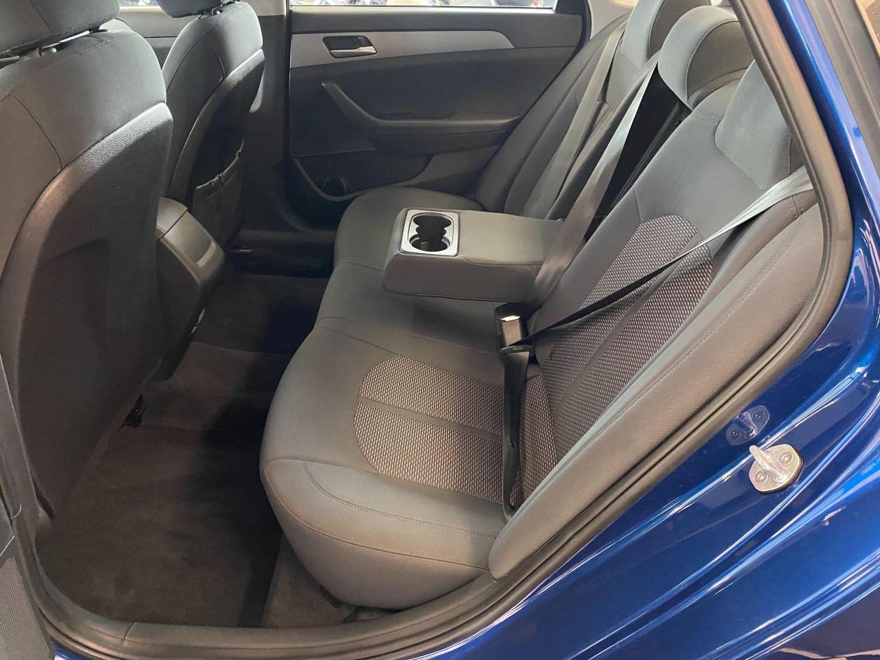 2019 Hyundai Sonata Essential+ApplePlay+Camera+BlindSpot+CLEAN CARFAX - Photo #24