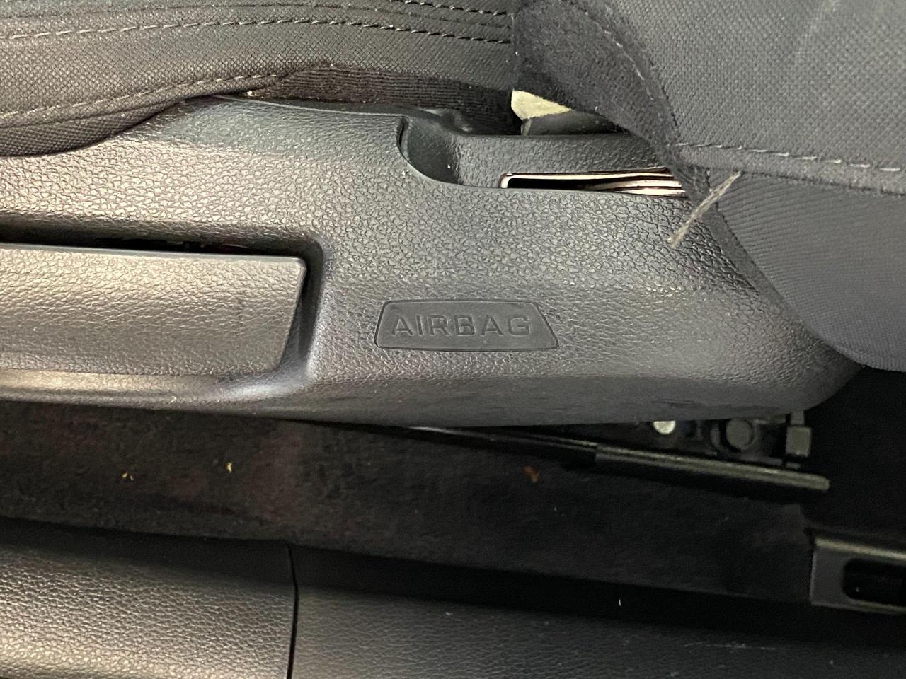 2019 Hyundai Sonata Essential+ApplePlay+Camera+BlindSpot+CLEAN CARFAX - Photo #46