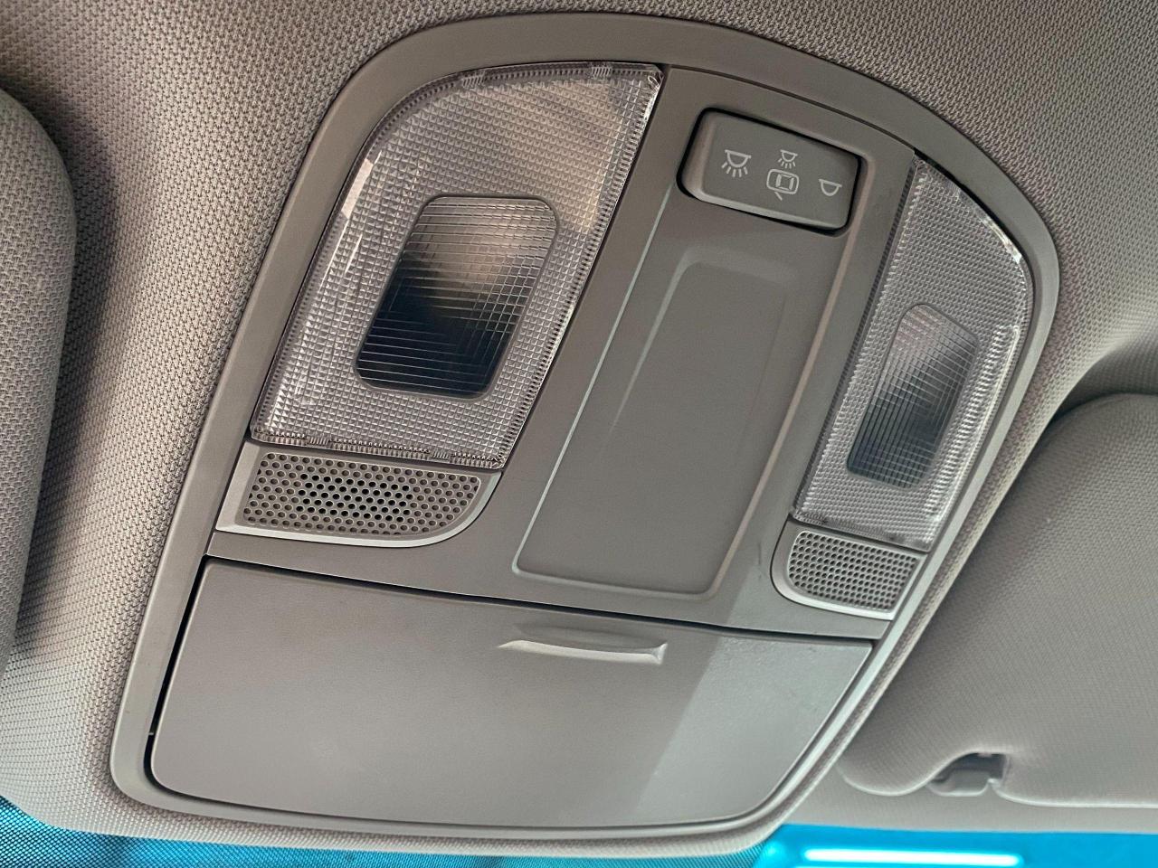 2019 Hyundai Sonata Essential+ApplePlay+Camera+BlindSpot+CLEAN CARFAX - Photo #50