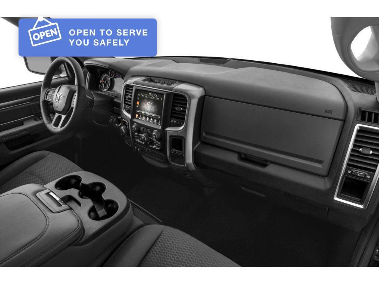 2018 RAM 1500 SLT Photo