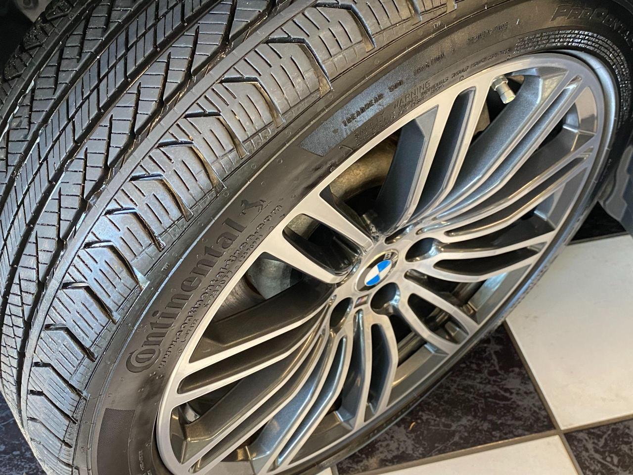 2018 BMW 5 Series 530i xDrive+AdaptiveCruise+CooledSeat+ACCIDENTFREE - Photo #11