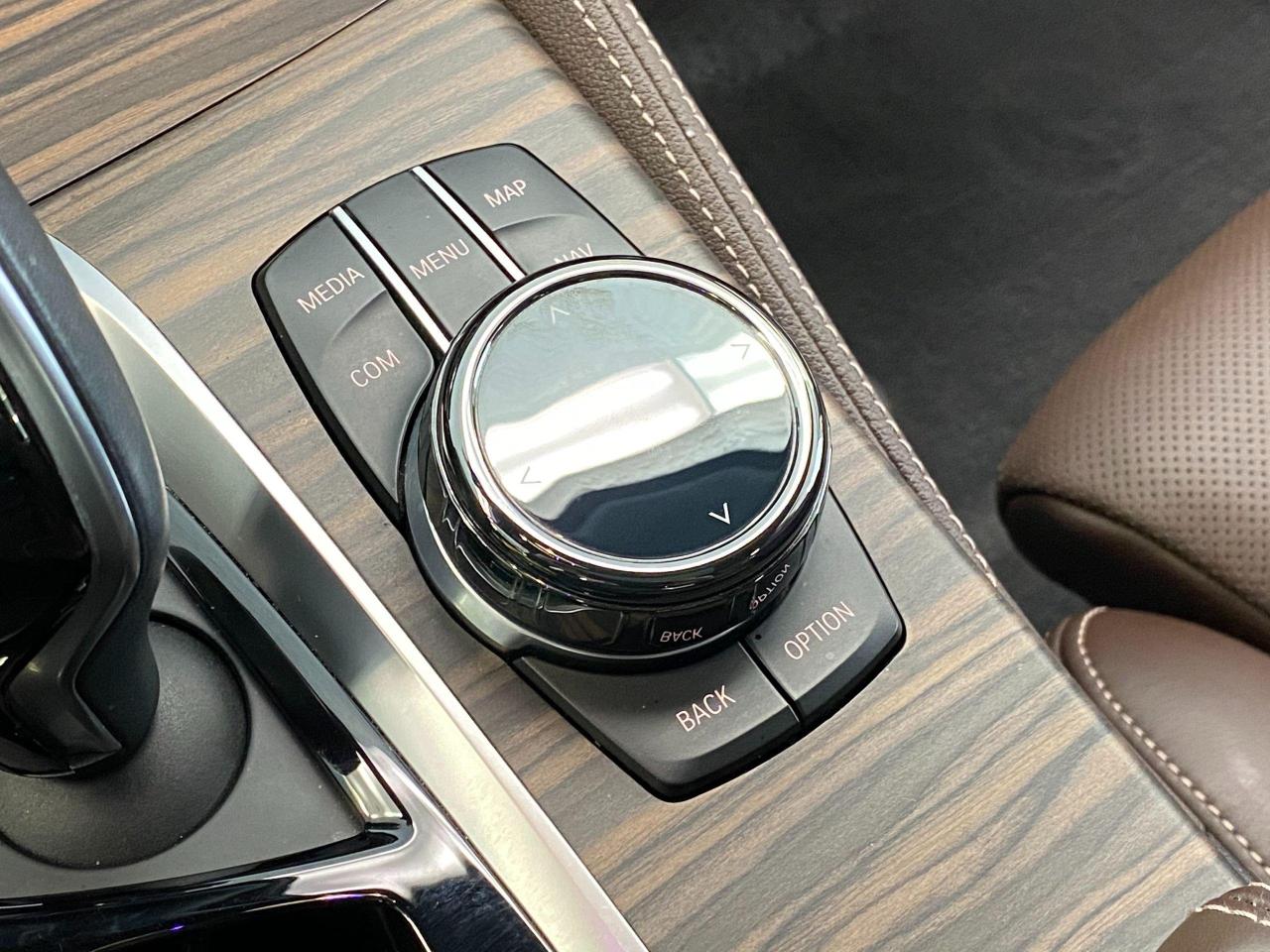 2018 BMW 5 Series 530i xDrive+AdaptiveCruise+CooledSeat+ACCIDENTFREE - Photo #51