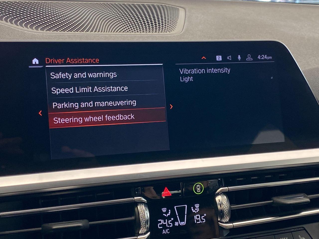 2019 BMW 3 Series 330i xDrive+ApplePlay+LaneKeep+PDC+CLEAN CARFAX - Photo #43