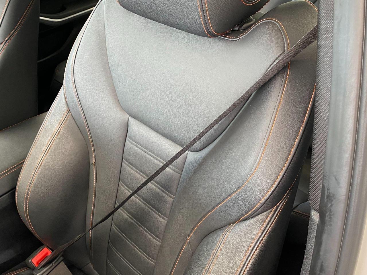 2019 BMW 3 Series 330i xDrive+ApplePlay+LaneKeep+PDC+CLEAN CARFAX - Photo #58