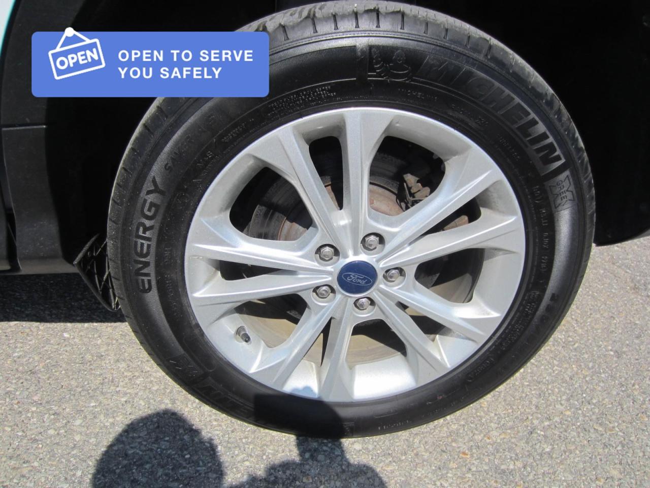 2017 Ford Escape SE Photo