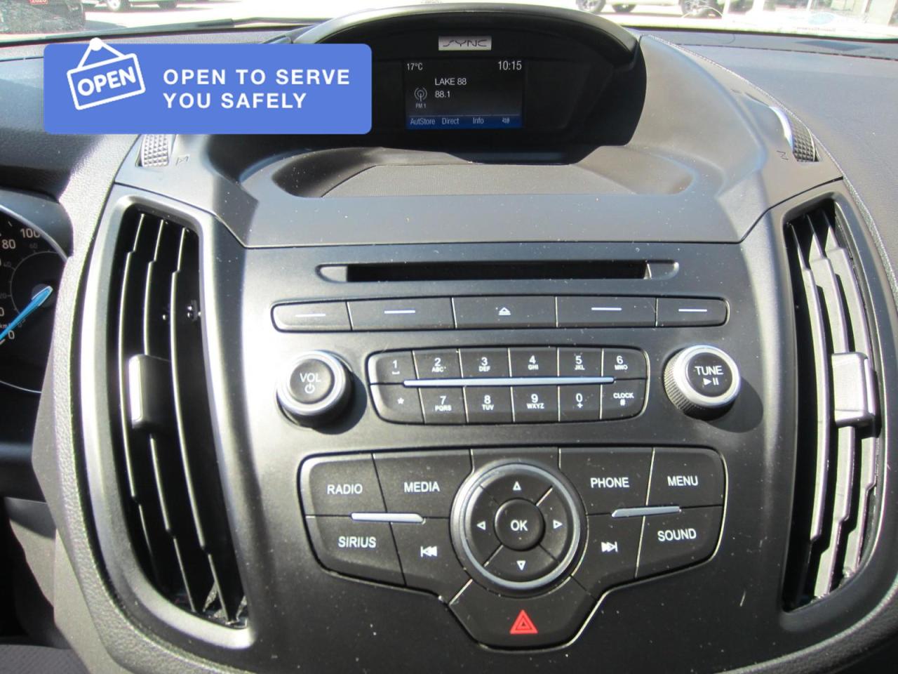 2017 Ford Escape SE Photo