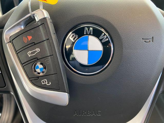 2019 BMW 3 Series 330i xDrive+3D Camera+LaneKeep+PDC+CLEAN CARFAX Photo17