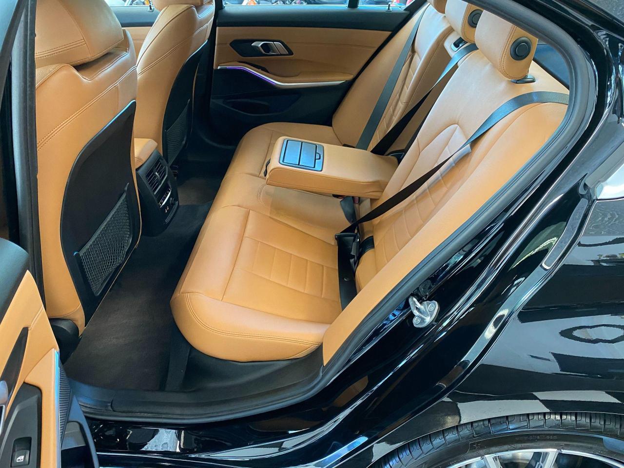 2019 BMW 3 Series 330i xDrive+3D Camera+LaneKeep+PDC+CLEAN CARFAX - Photo #30