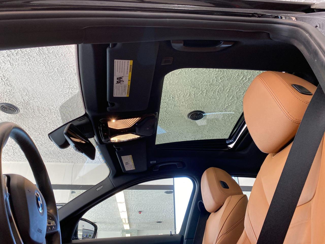 2019 BMW 3 Series 330i xDrive+3D Camera+LaneKeep+PDC+CLEAN CARFAX - Photo #35