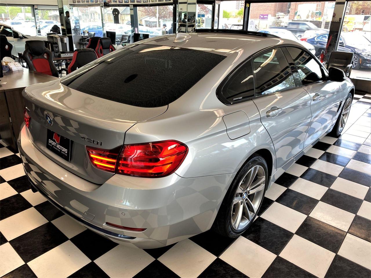 2017 BMW 4 Series 430i xDrive+ApplePlay+Camera+Tinted+CLEAN CARFAX Photo4