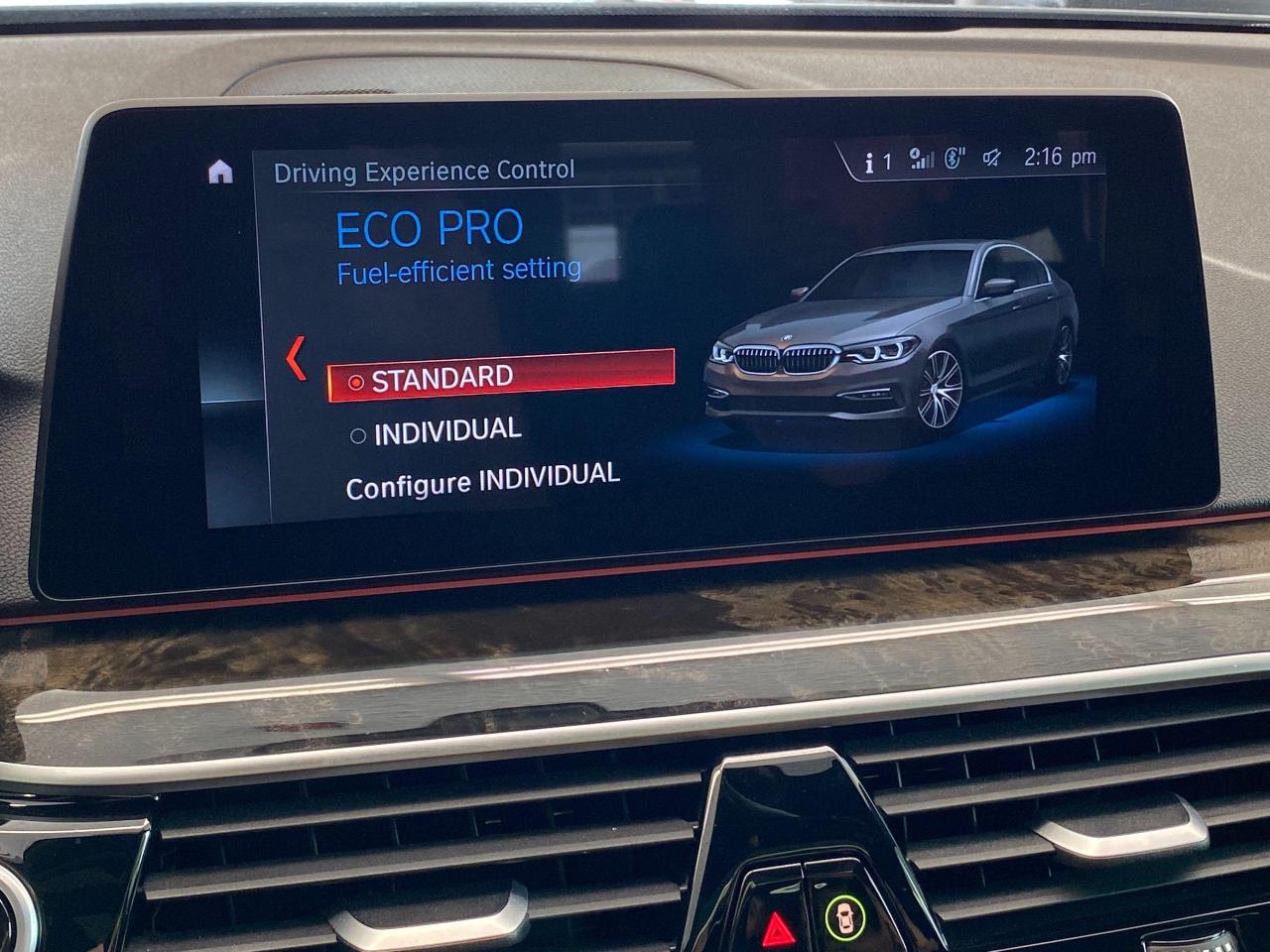 2017 BMW 5 Series 530i xDrive+MPKG+TECH+AdaptiveCruise+ACCIDENT FREE Photo93