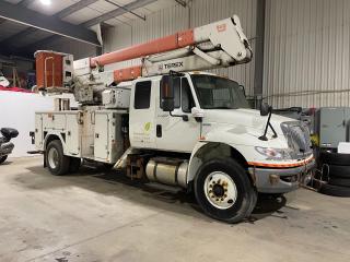 2010 International DuraStar EXTENDED CAB BUCKET TRUCK - Photo #1