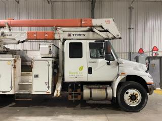 2010 International DuraStar EXTENDED CAB BUCKET TRUCK - Photo #3