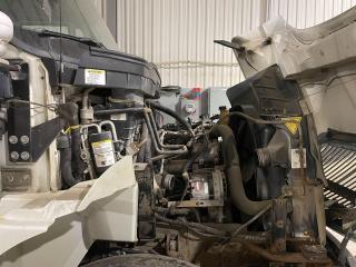 2010 International DuraStar EXTENDED CAB BUCKET TRUCK - Photo #8