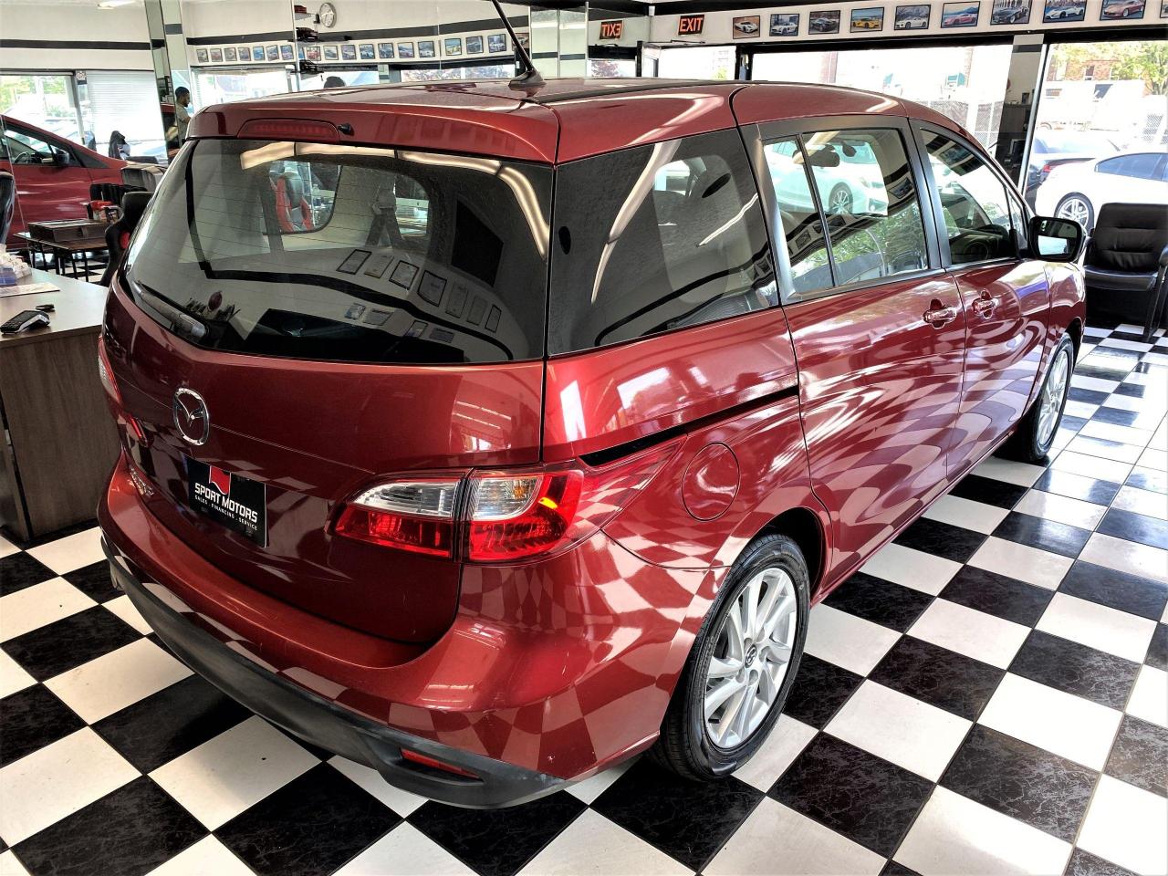 2013 Mazda MAZDA5 GS 6 Passenger+New Tires+Cruise+A/C+CLEAN CARFAX - Photo #4