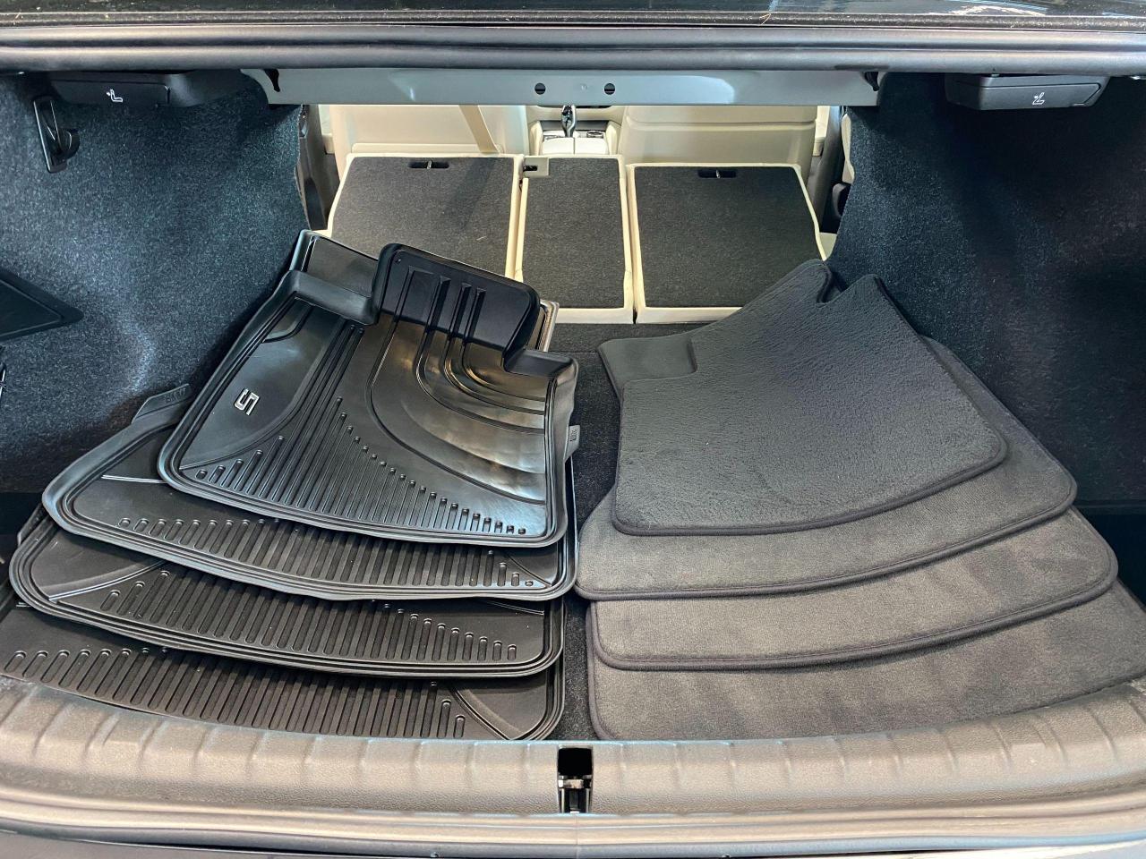 2017 BMW 5 Series 540i xDrive+Massage Seats+CooledSeat+CLEAN CARFAX - Photo #32