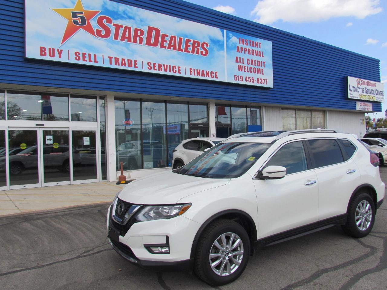 Used 2019 Nissan Rogue AWD SUNROOF LOADED MINT! WE FINANCE ALL CREDIT for sale in London, ON