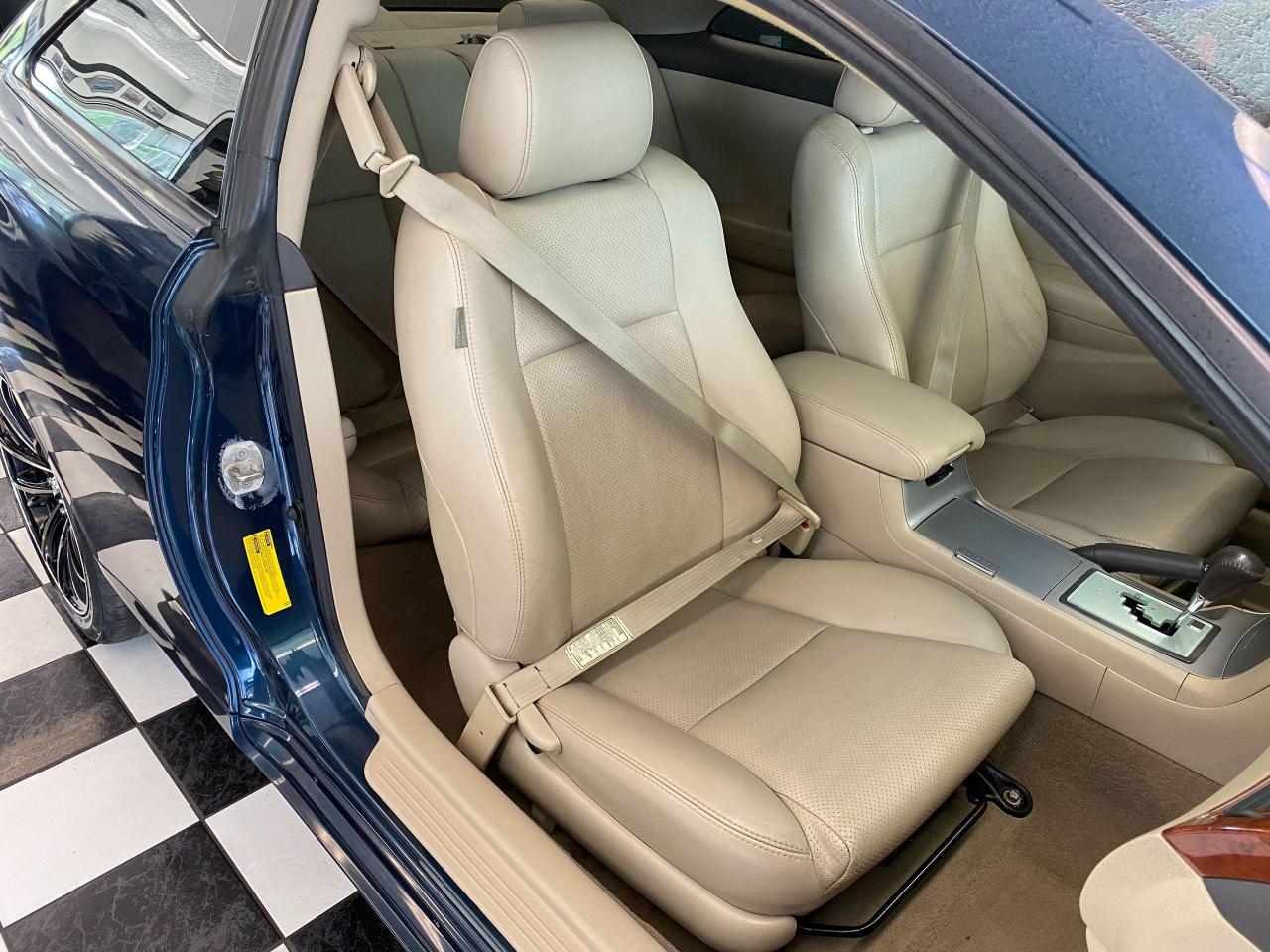 2006 Toyota Camry Solara SLE 3.3L V6+Heated Leather+Roof+Cruise+Alloys - Photo #18