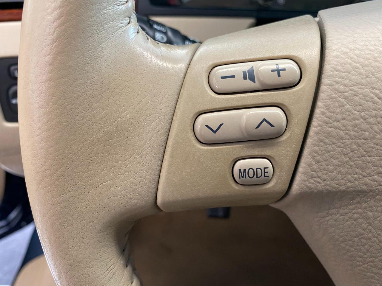 2006 Toyota Camry Solara SLE 3.3L V6+Heated Leather+Roof+Cruise+Alloys - Photo #23