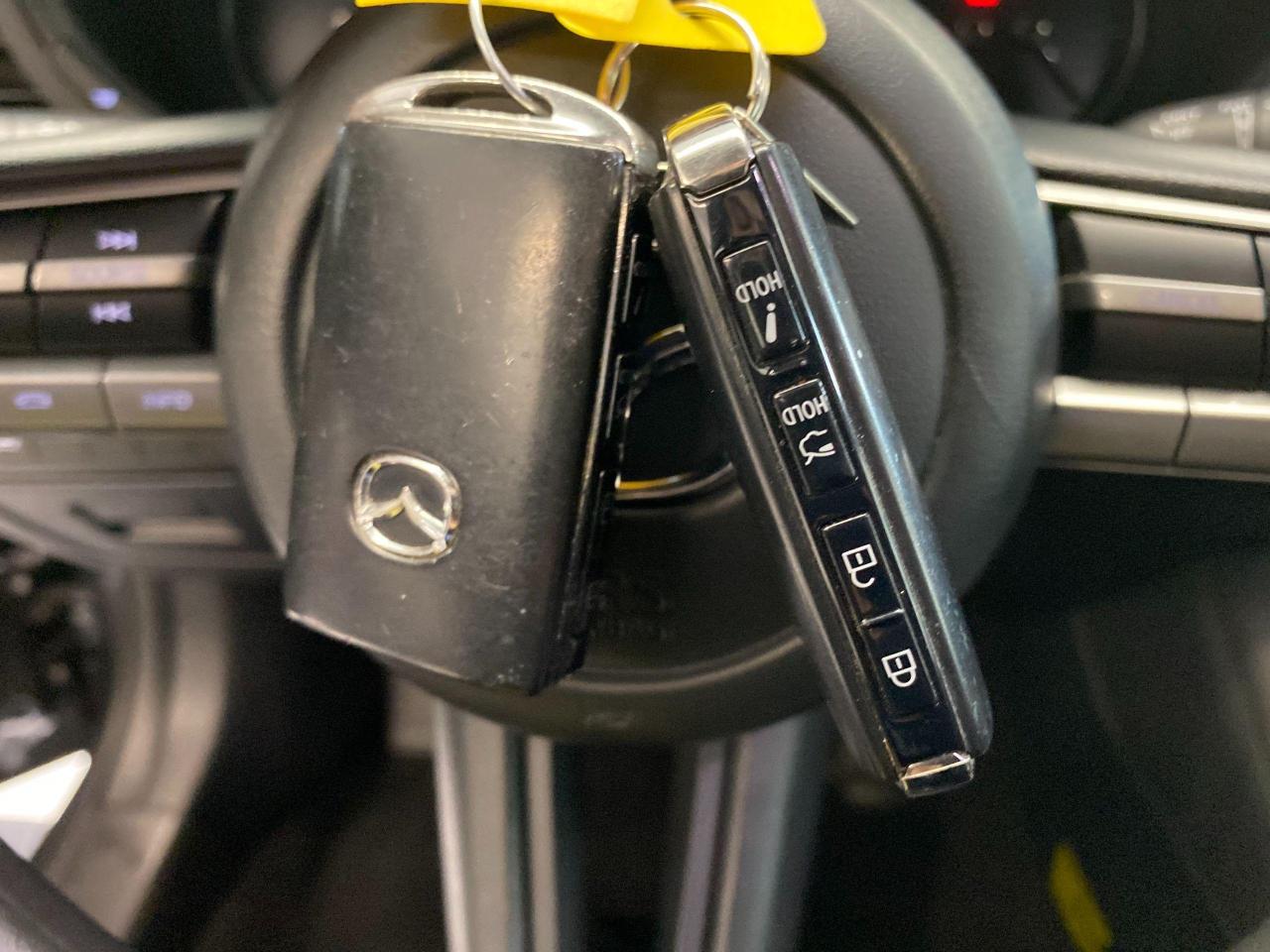 2019 Mazda MAZDA3 GX SKYACTIV+BlindSpot+Camera+ApplePlay+CLEANCARFAX - Photo #16