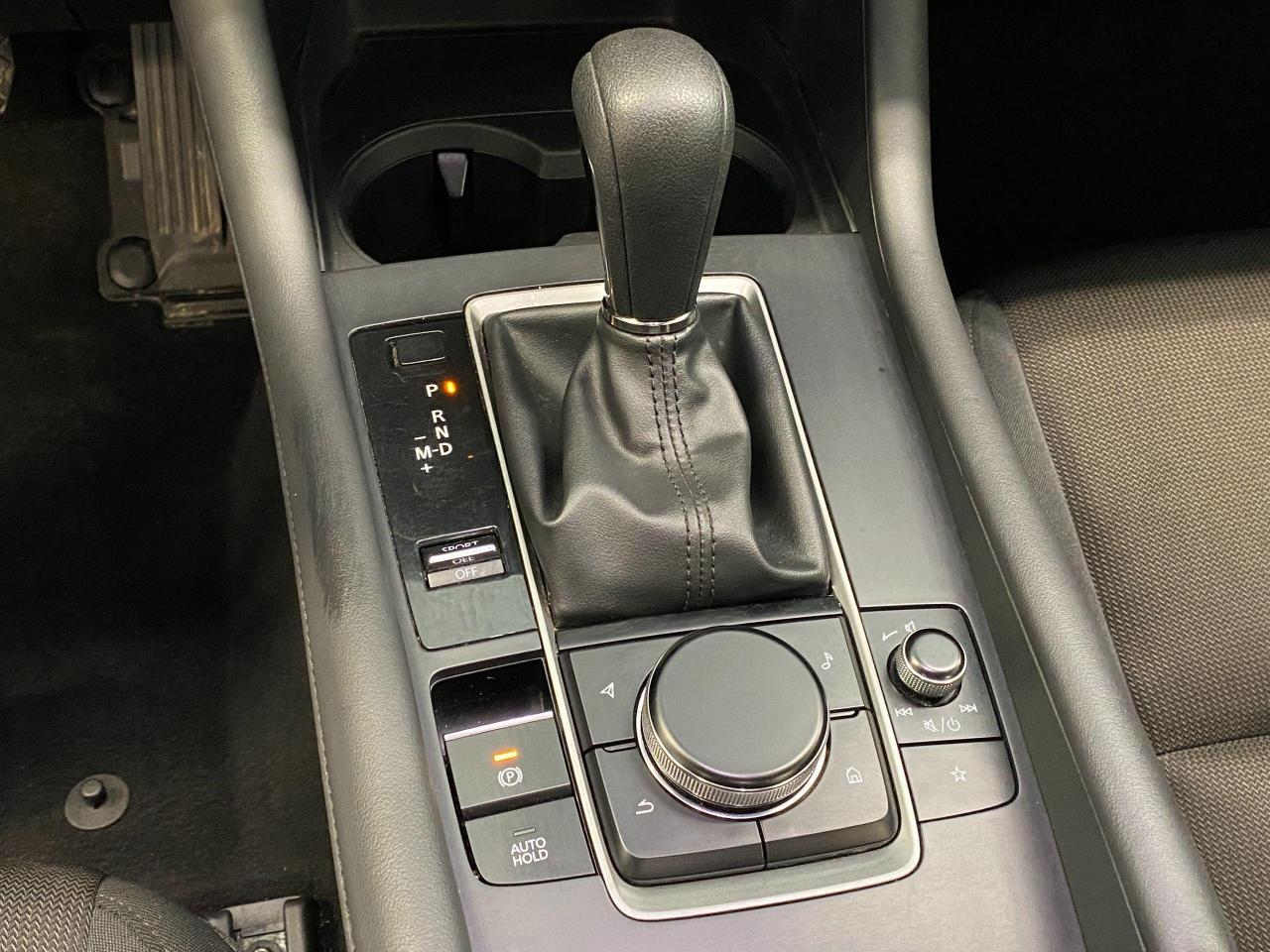 2019 Mazda MAZDA3 GX SKYACTIV+BlindSpot+Camera+ApplePlay+CLEANCARFAX - Photo #39