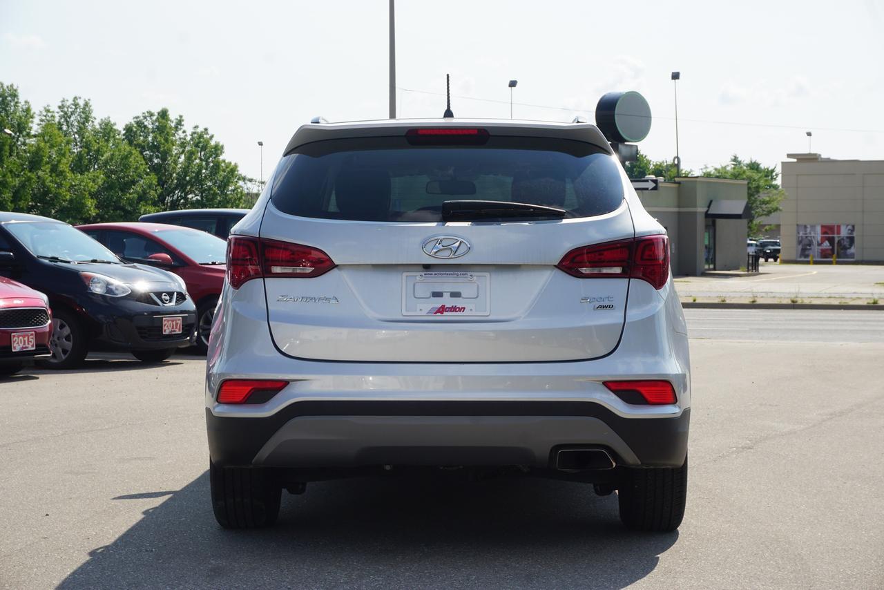 2018 Hyundai Santa Fe Sport 2.4 Base Photo