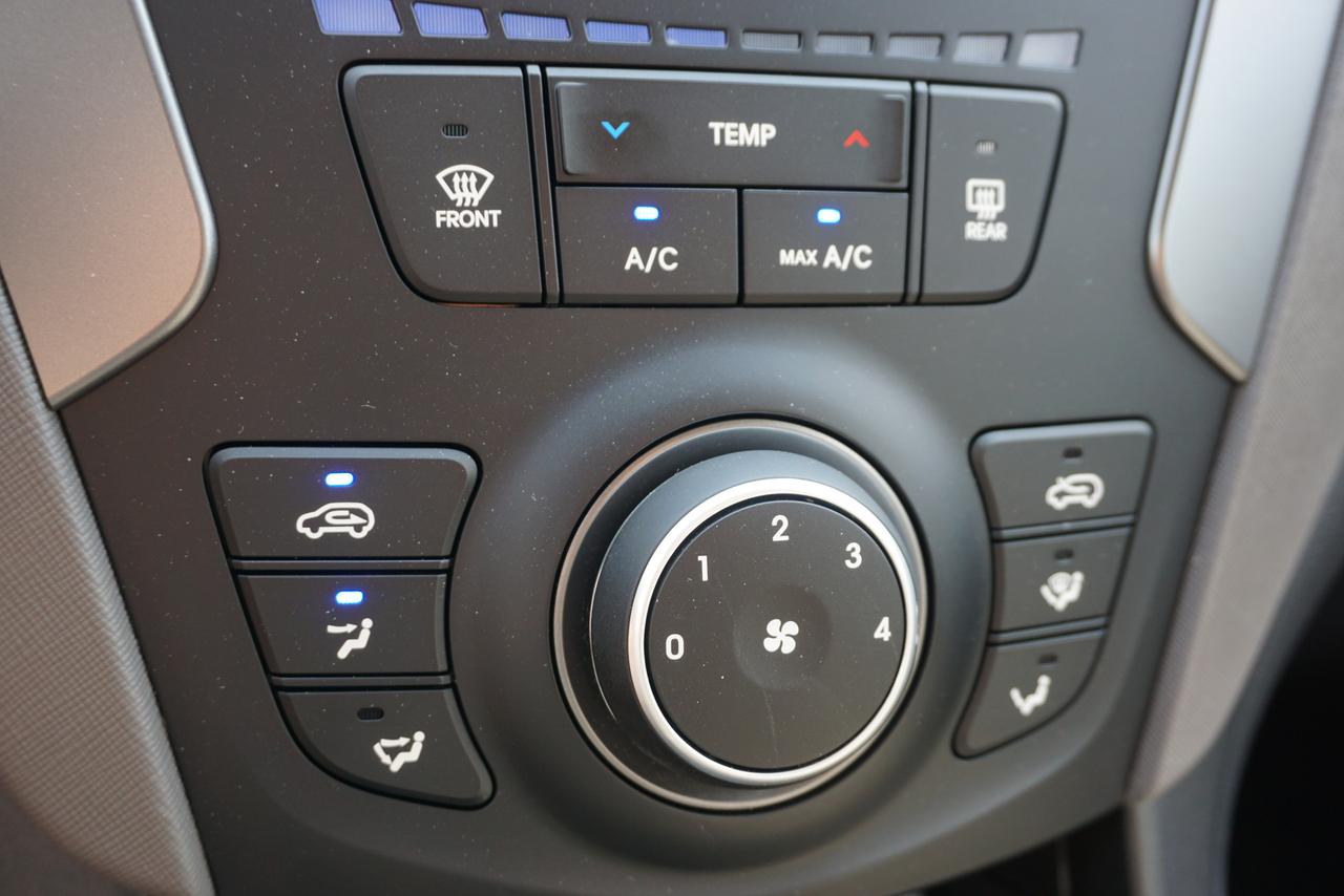 2018 Hyundai Santa Fe Sport 2.4 Base Photo