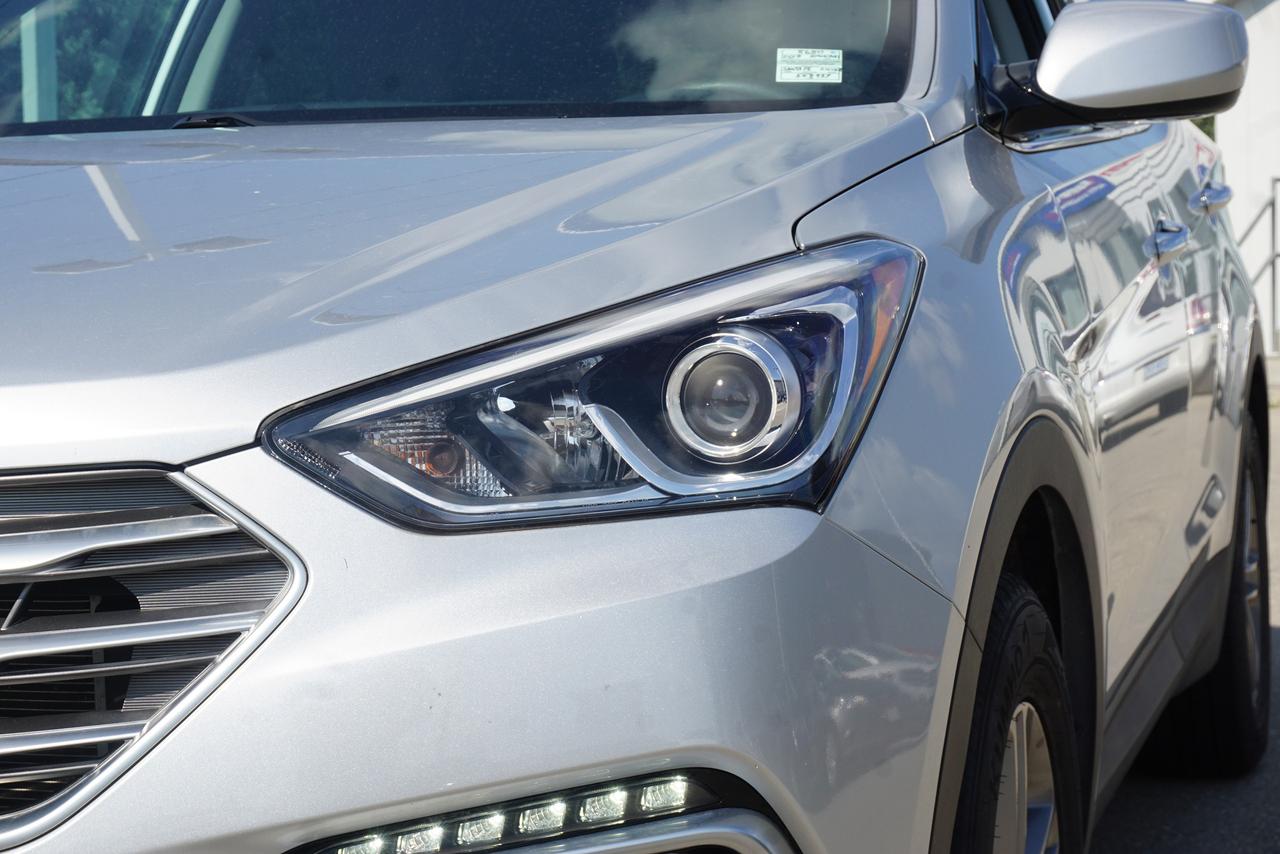 2018 Hyundai Santa Fe Sport 2.4 Base Photo