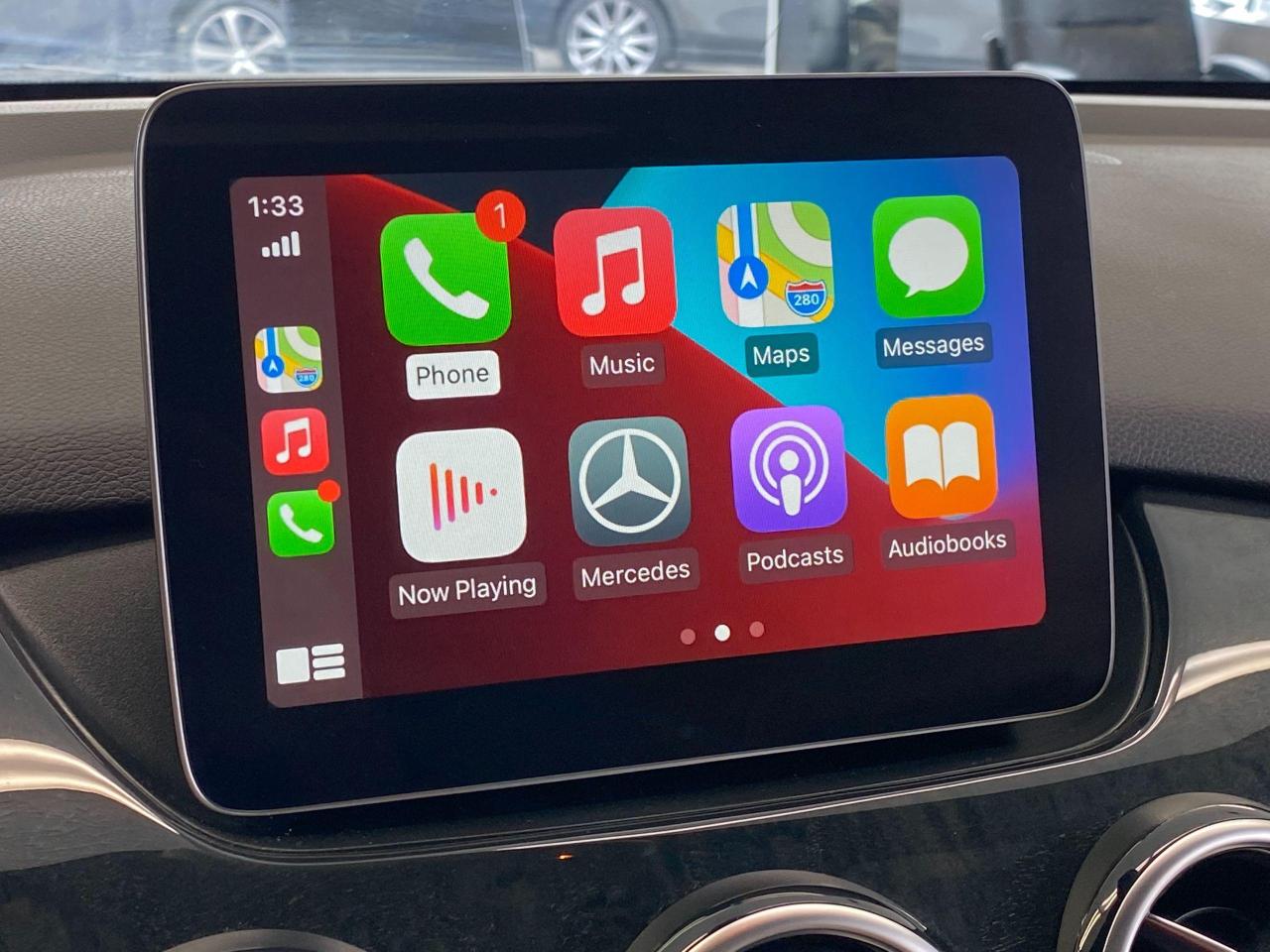 2017 Mercedes-Benz B-Class B250 4Matic+Xenons+ApplePlay+Camera+CLEAN CARFAX Photo100