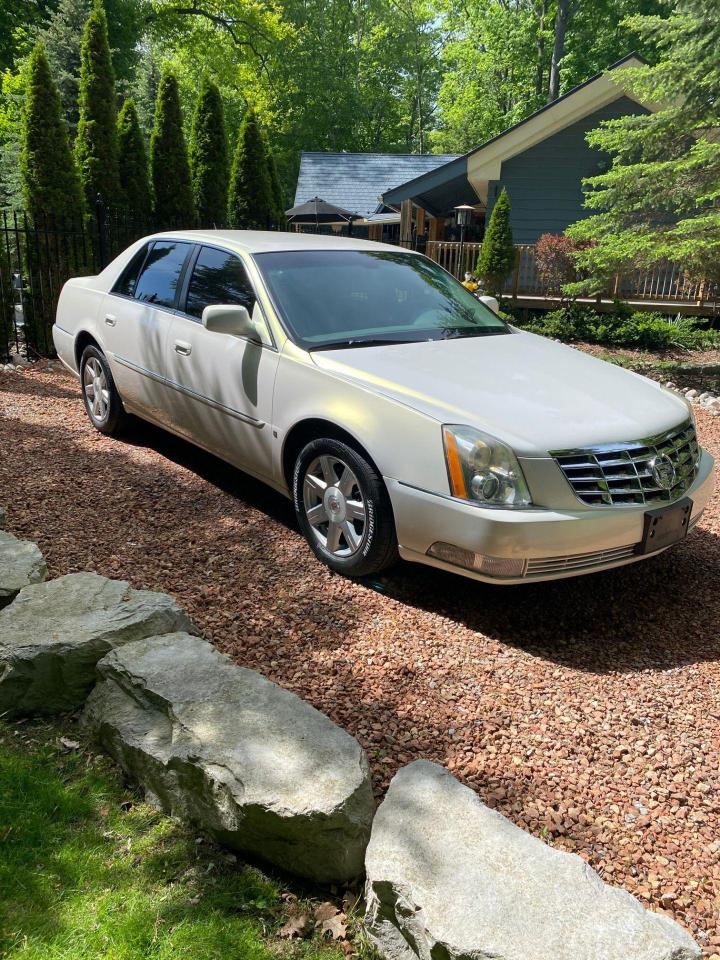 2006 Cadillac DTS PREMIUM - Photo #4