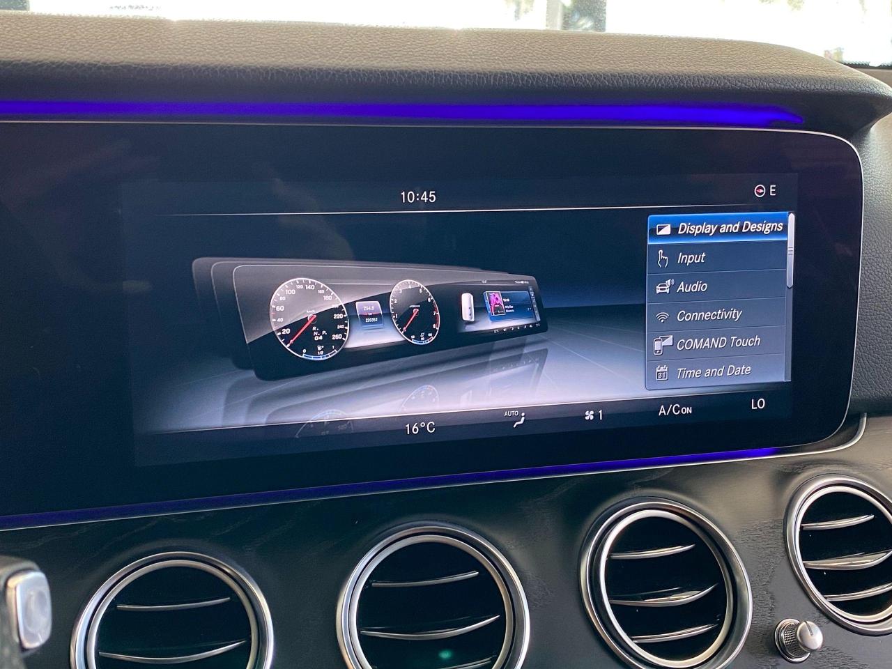 2017 Mercedes-Benz E-Class E400 AMG PKG+PDC+360 Camera+ApplePlay+CLEAN CARFAX - Photo #40