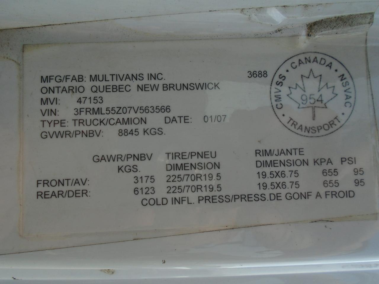 2007 Ford LCF FLAT BED Photo