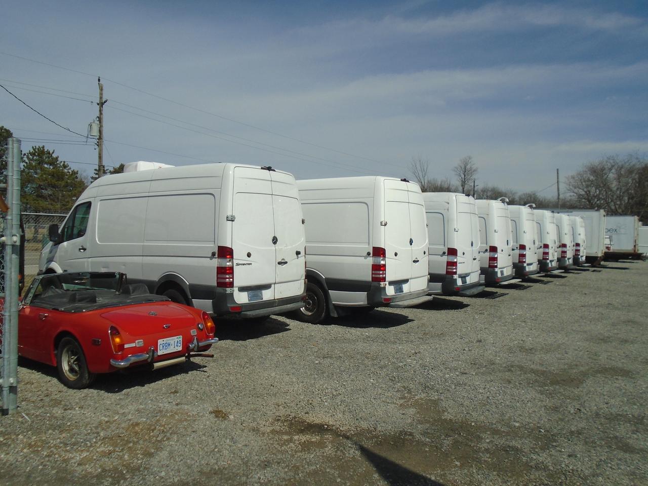 2007 Ford LCF FLAT BED Photo