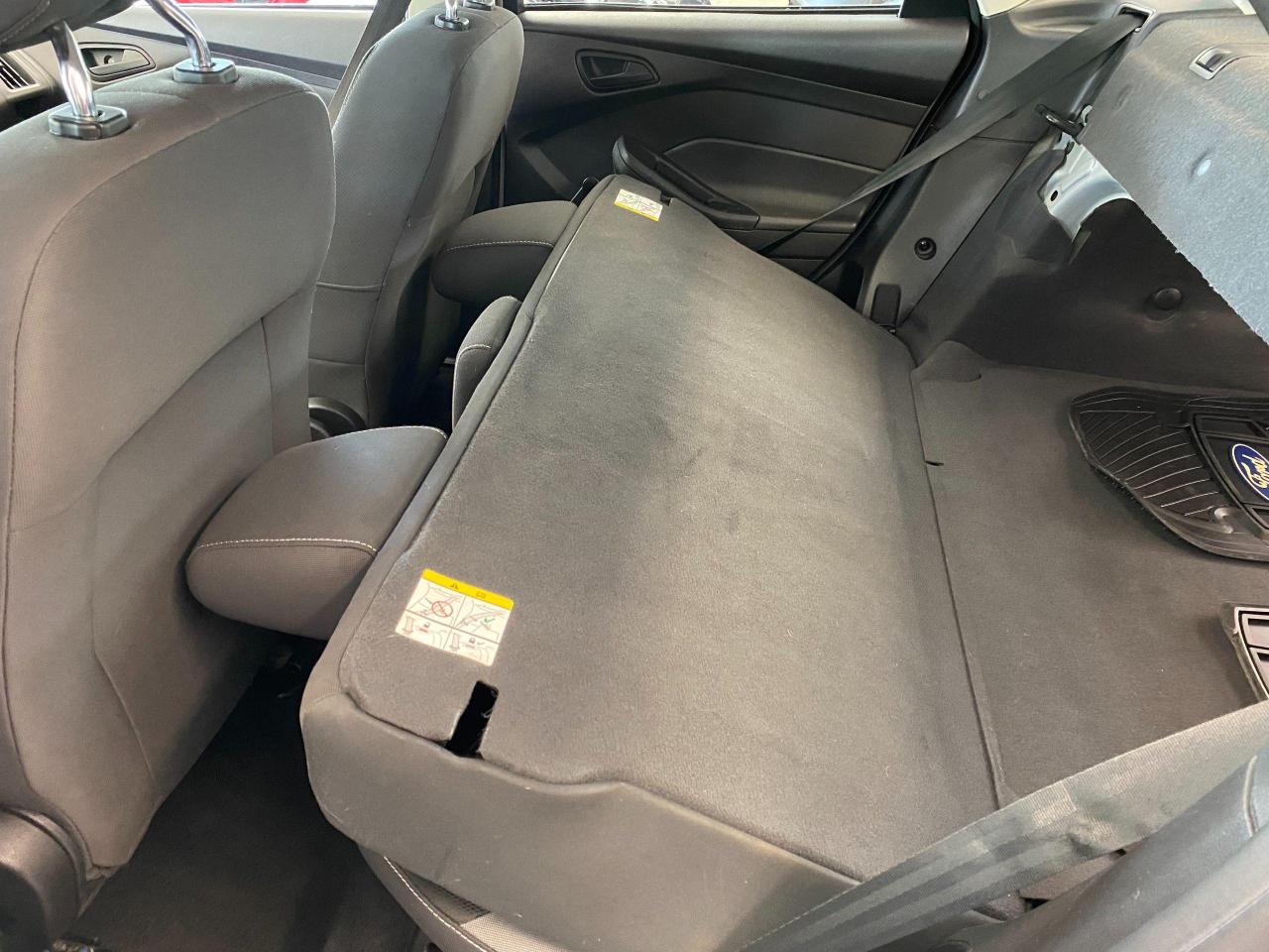 2014 Ford Focus S+New Brakes+A/C+Bluetooth Photo75