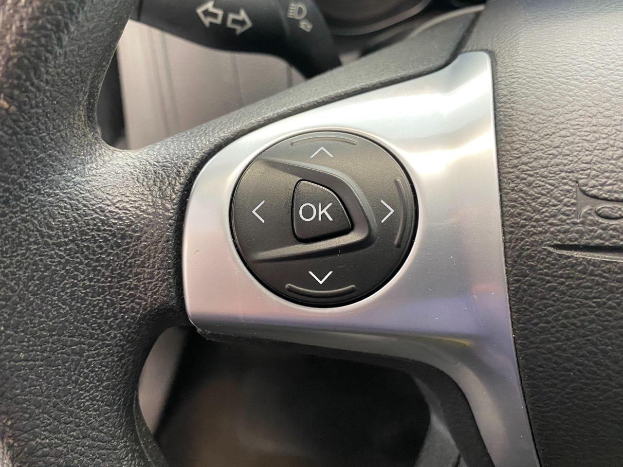 2014 Ford Focus S+New Brakes+A/C+Bluetooth Photo78