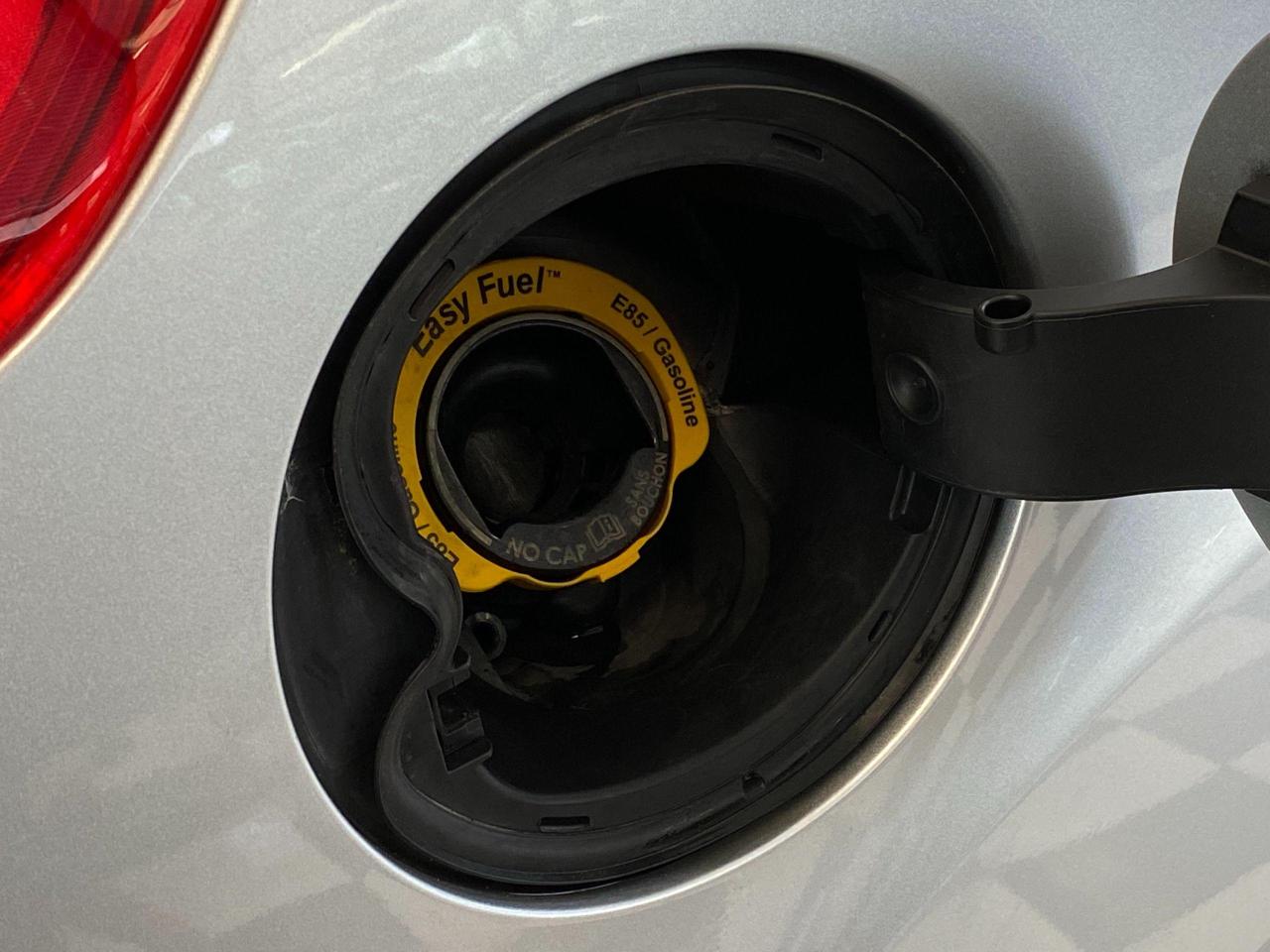 2014 Ford Focus S+New Brakes+A/C+Bluetooth Photo106