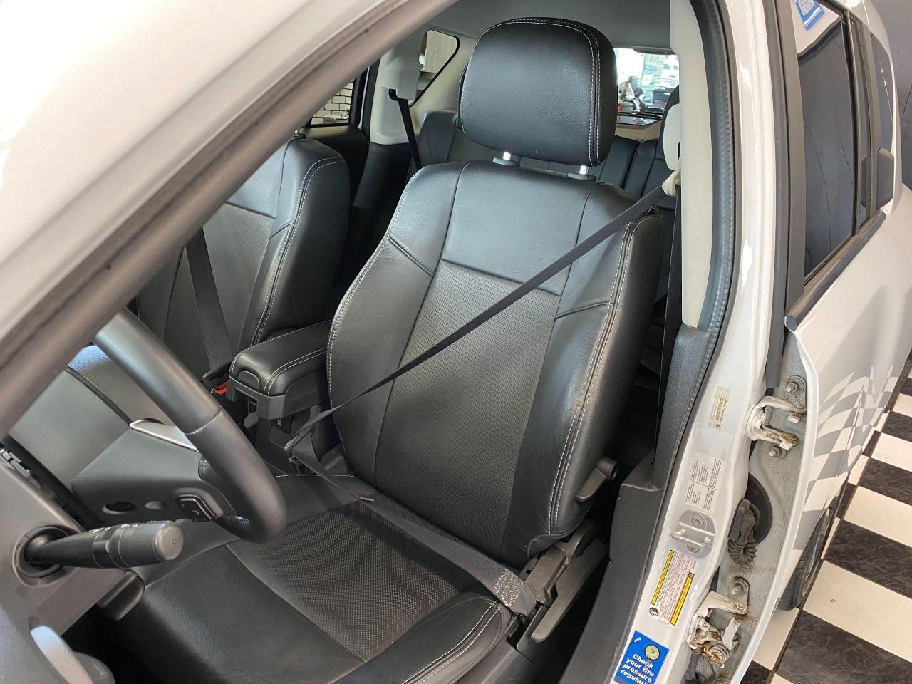 2014 Jeep Compass Limited 4x4+Heated Leather++CLEAN CARFAX Photo18