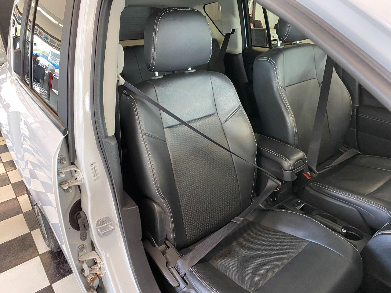 2014 Jeep Compass Limited 4x4+Heated Leather++CLEAN CARFAX Photo21
