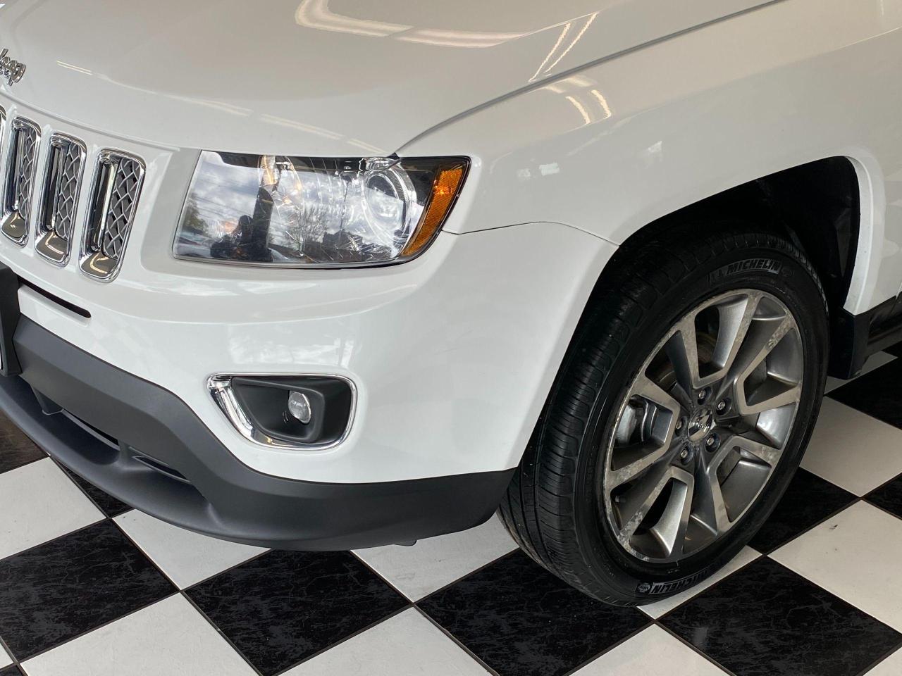 2014 Jeep Compass Limited 4x4+Heated Leather++CLEAN CARFAX Photo31