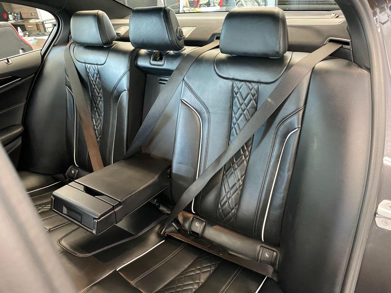 2017 BMW 5 Series 530i xDrive M-PKG+Massage+CooledSeats+CLEAN CARFAX - Photo #30