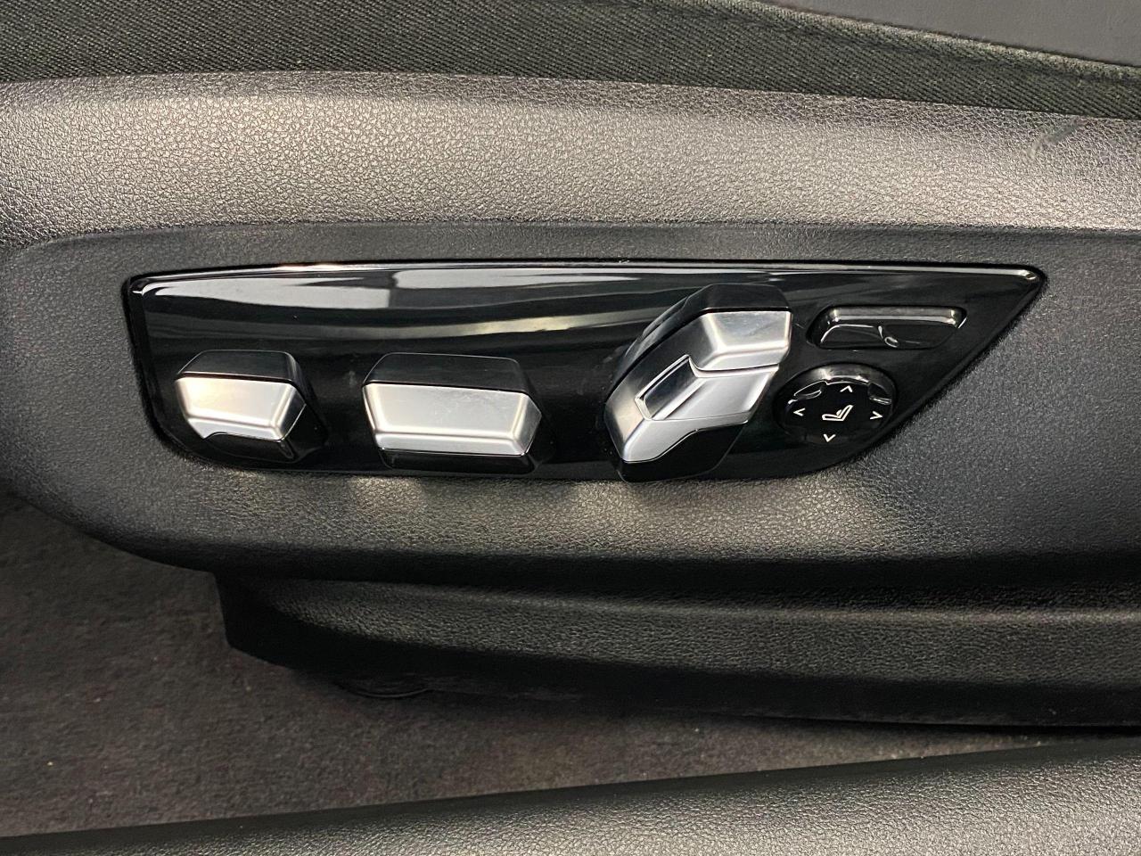 2017 BMW 5 Series 530i xDrive M-PKG+Massage+CooledSeats+CLEAN CARFAX - Photo #57