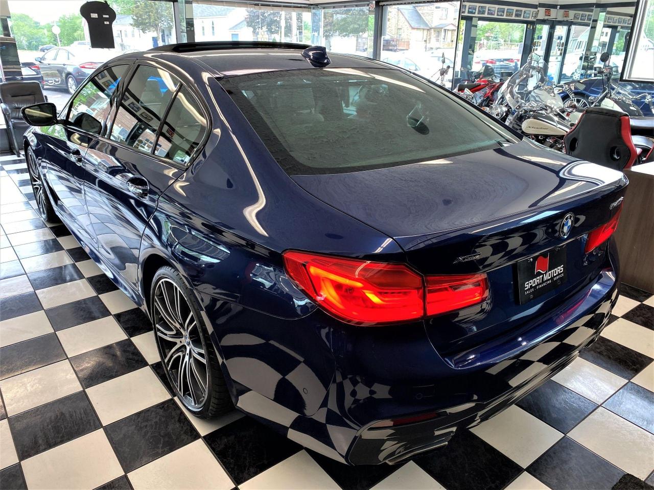 2018 BMW 5 Series 540i xDrive M PKG+ApplePlay+3D Camera+CLEAN CARFAX - Photo #2