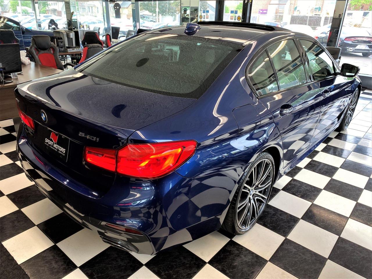 2018 BMW 5 Series 540i xDrive M PKG+ApplePlay+3D Camera+CLEAN CARFAX - Photo #4