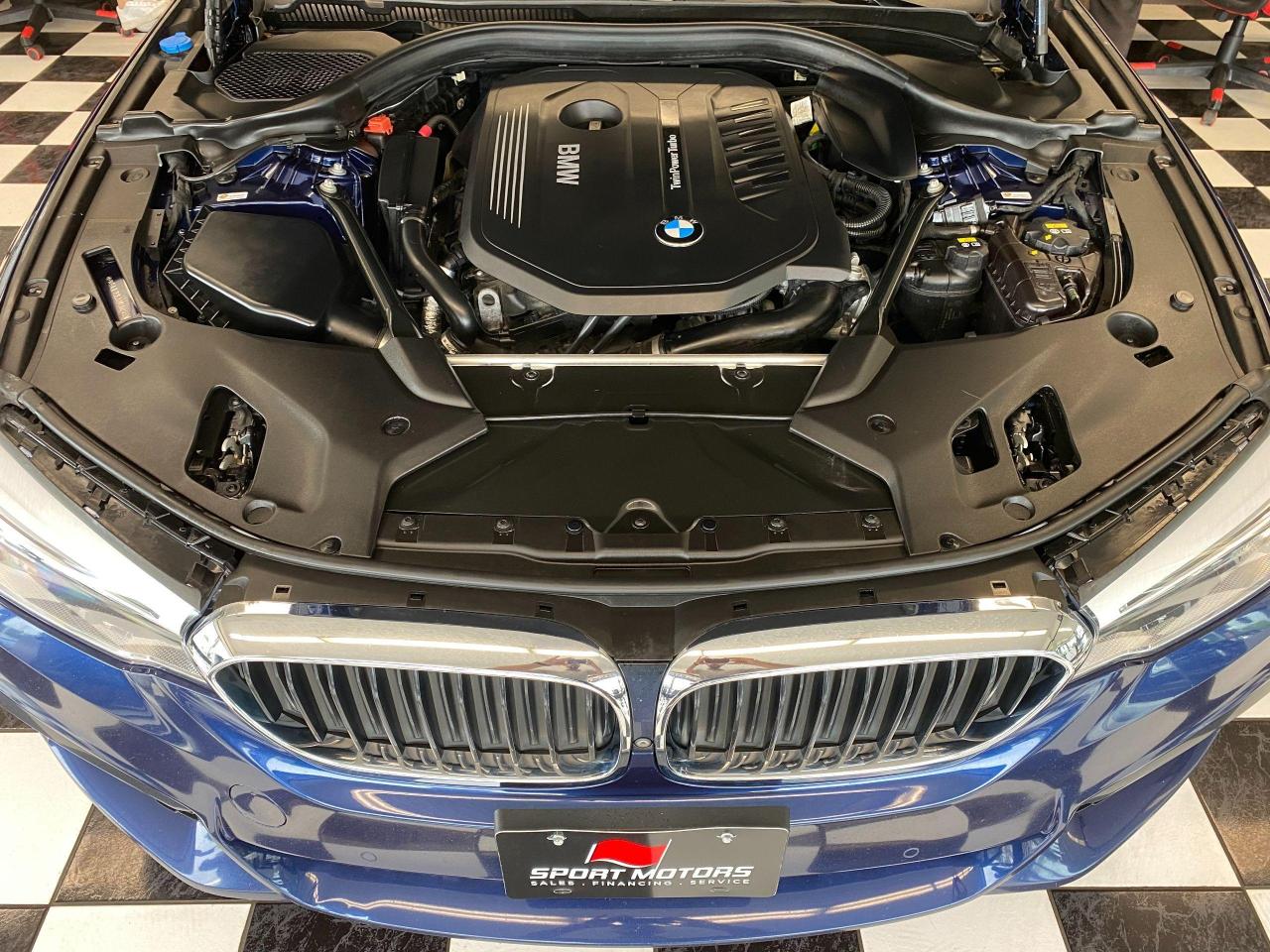 2018 BMW 5 Series 540i xDrive M PKG+ApplePlay+3D Camera+CLEAN CARFAX - Photo #7