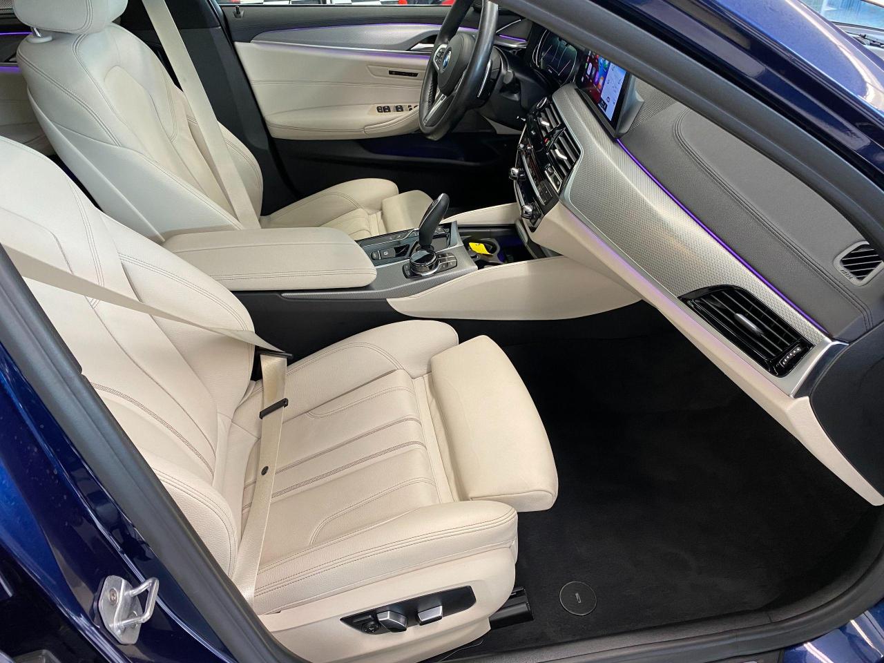 2018 BMW 5 Series 540i xDrive M PKG+ApplePlay+3D Camera+CLEAN CARFAX - Photo #27