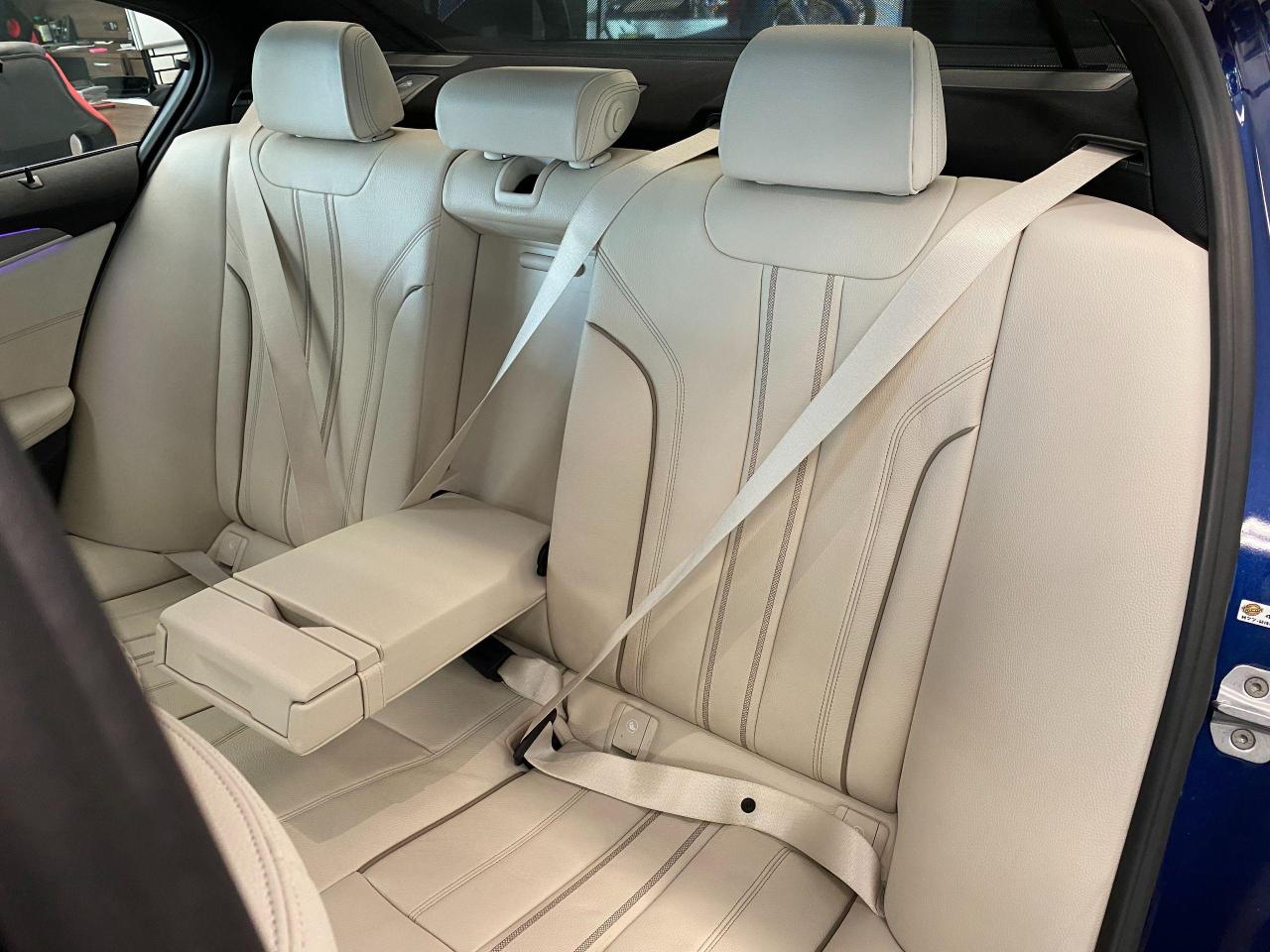 2018 BMW 5 Series 540i xDrive M PKG+ApplePlay+3D Camera+CLEAN CARFAX - Photo #30