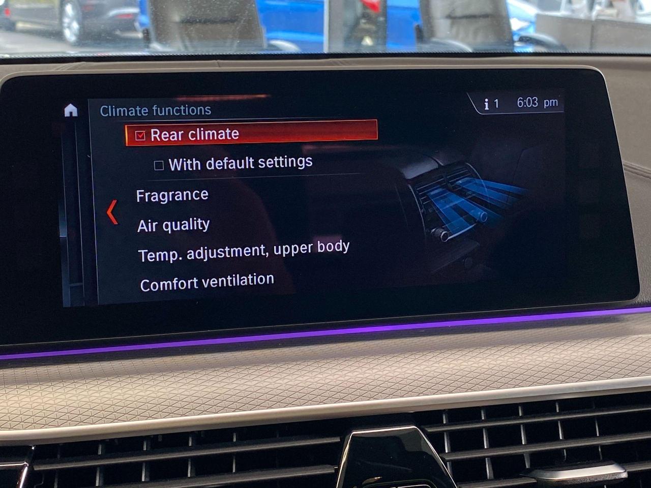 2018 BMW 5 Series 540i xDrive M PKG+ApplePlay+3D Camera+CLEAN CARFAX - Photo #43