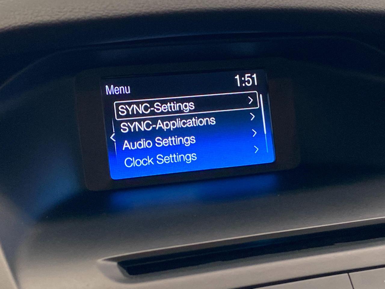 2016 Ford Focus SE+Camera+Heated Seats+New Tires+CLEAN CARFAX - Photo #31